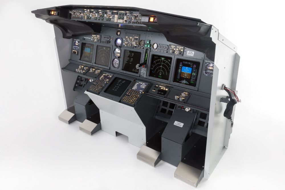 B737 PRO rudder pedals upfloor - CPT side