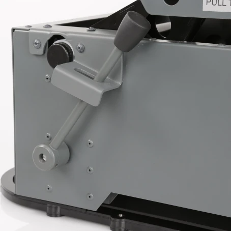 FSC B737 seat pro cpt fore aft lever