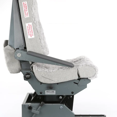 FSC B737 seat pro cpt side r armrests down