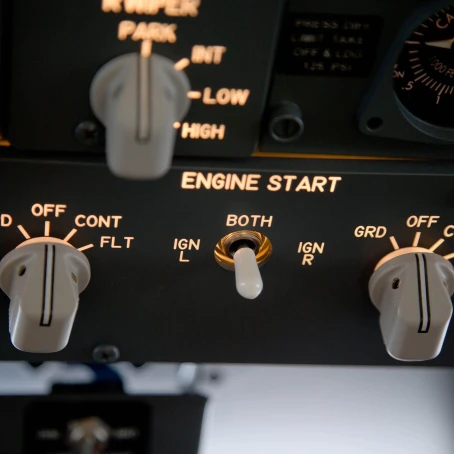 FSC B737NG overhead fwd engine start switches